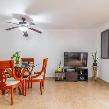 Habitación en casa particular Cynthia Kawica Bocagrande